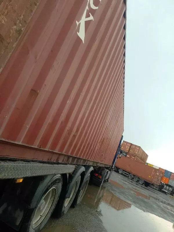 Фото контейнера 40HQ CW1 — TEMU6779953